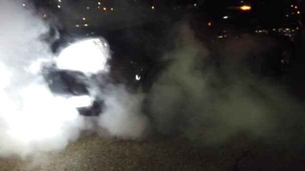 Car Burns Rubber Asphalt Night Light Lanterns — Stock Video