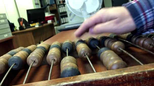 Man Hand Counts Wooden Vintage Accounts Close Shooting — Stock Video