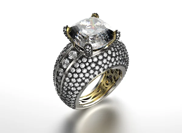 Anillo de oro con diamante — Foto de Stock