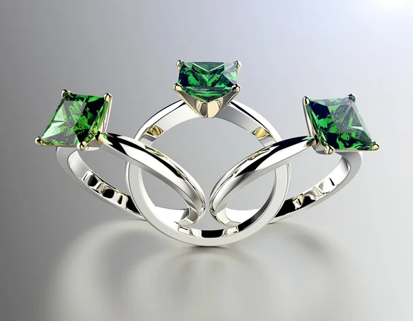 Engagement Ring with Emerald. — Stock Photo, Image