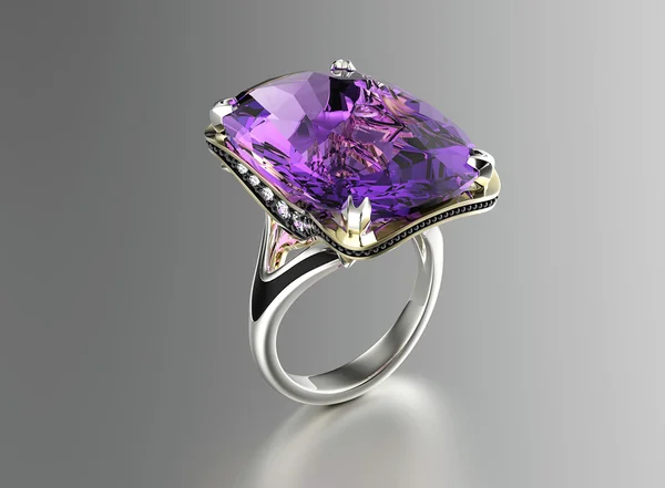 与紫水晶枚漂亮的戒指 — 图库照片
