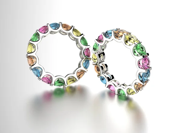 Ringen met kleurrijke diamanten — Stockfoto