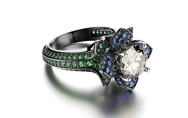 Роскошные кольца с драгоценными камнями — стоковое фото