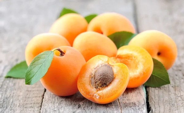 Sweet apricots fruits — Stock Photo, Image