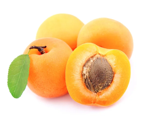 Sweet apricots with leafs — Stock Photo, Image