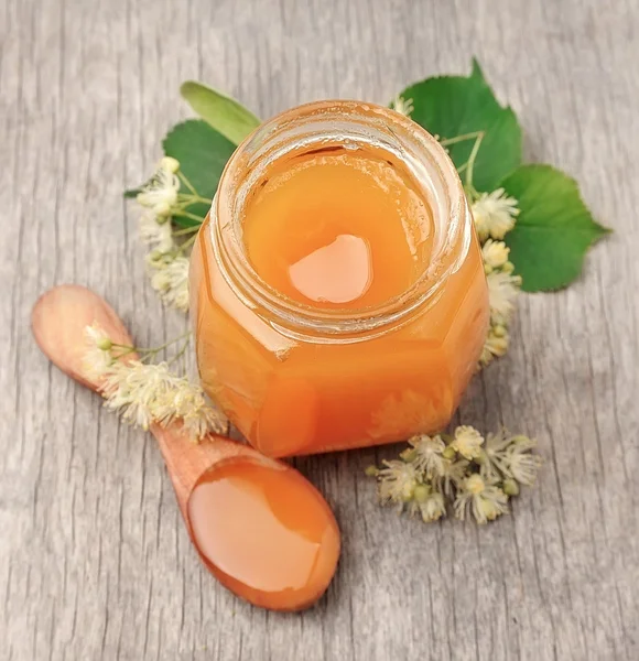 Linden honey — Stock Photo, Image