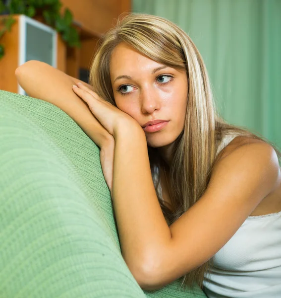 Blonde unhappy woman — Stock Photo, Image