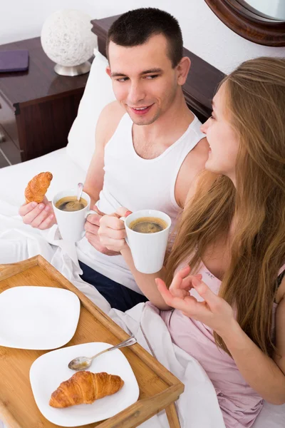 夫妻有健康的早餐 — 图库照片