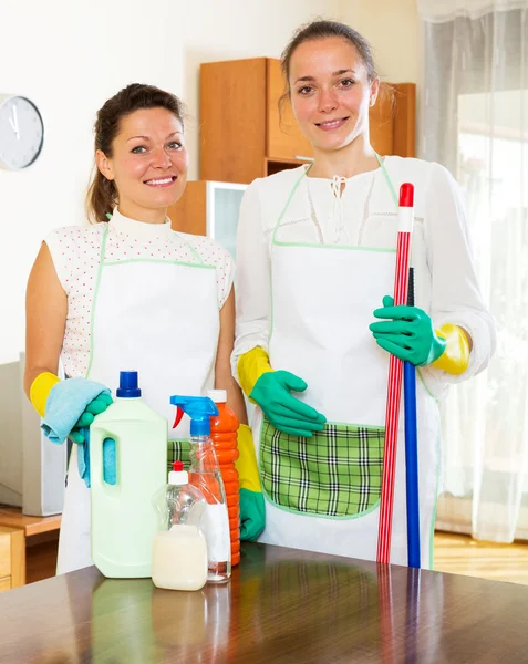 Trabajadores de la empresa de limpieza — Foto de Stock