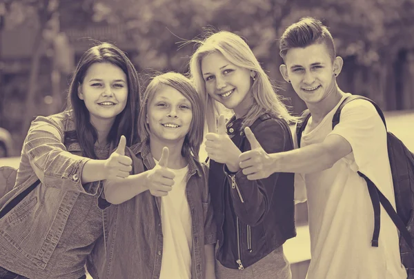 Portrait of four teenagers — Stock Photo, Image