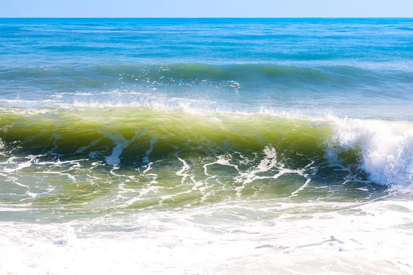 Yüksek deniz dalgaları — Stok fotoğraf