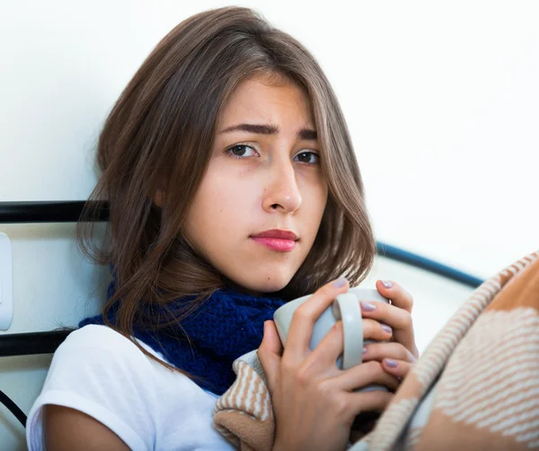 Young brunette having influenza — Stock Photo, Image