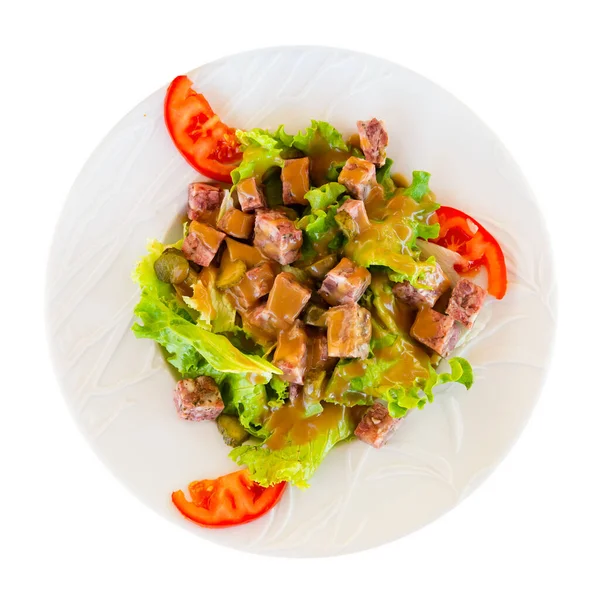 Французький салат з головним сиром, огірками, зеленню, помідорами — стокове фото