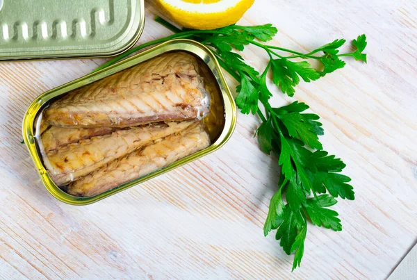 Filetes de sarda em lata — Fotografia de Stock