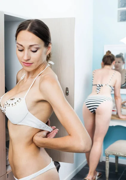 Cute Young Teen Undress