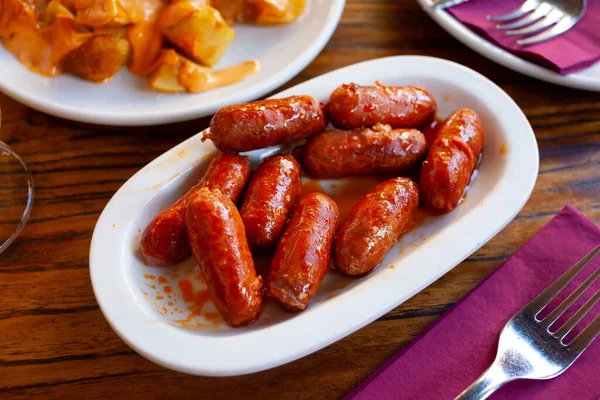 Španělský předkrm, mini chorizo de Navarra — Stock fotografie