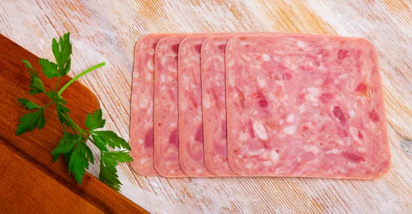 Heerlijke smakelijke ham gesneden — Stockfoto