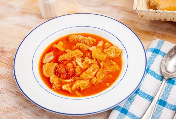 Callos de ternera guisados, callos de ternera españoles — Foto de Stock