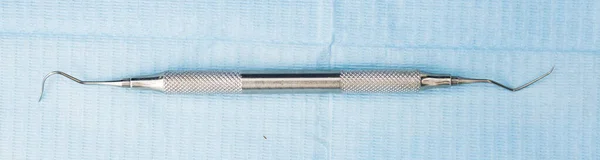 Dental instrument - rostfritt stål dentalsond makro — Stockfoto