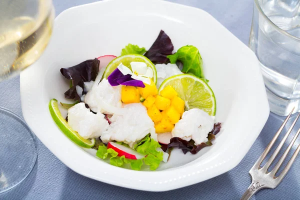 Sea food - cod ceviche with mango — Stock Photo, Image