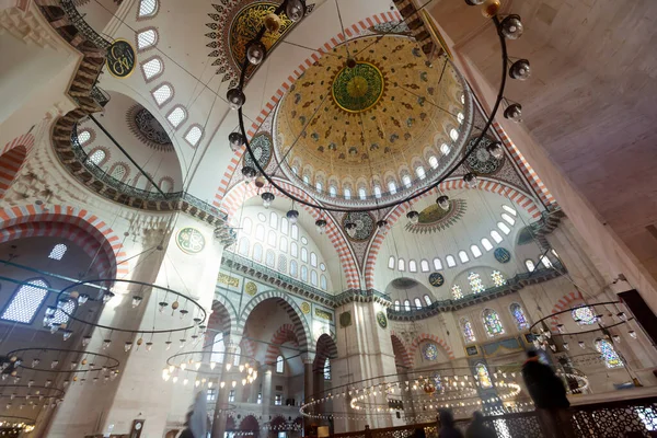 Interno della Moschea Suleymaniye a Istanbul — Foto Stock