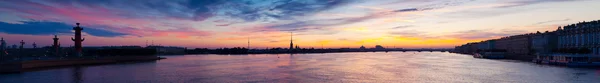 Saint petersburg'ın panoramik manzarasını — Stok fotoğraf