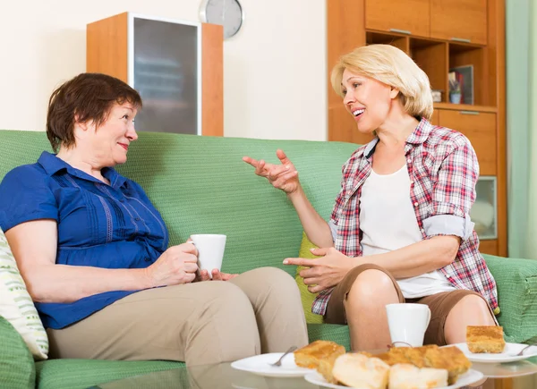 Elderly women with tea — Stock Photo, Image