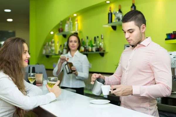 Bartender and barista — Stock Photo, Image
