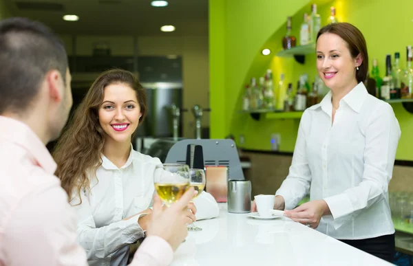 Barista en clients — Stockfoto