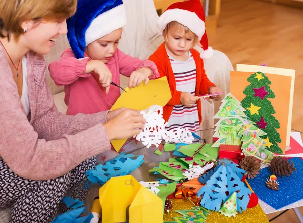 Christmas mor och döttrar — Stockfoto