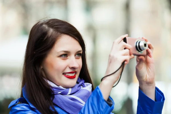 Girl with photocamera — Stock Photo, Image
