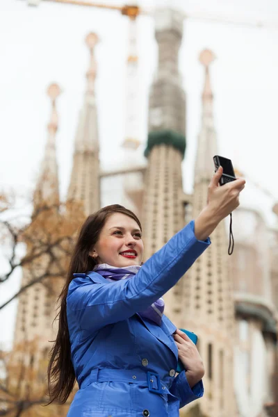 Žena s digitálním fotoaparátem — Stock fotografie