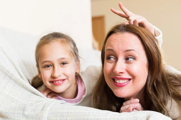 Mom and little daughter — Stock Photo, Image