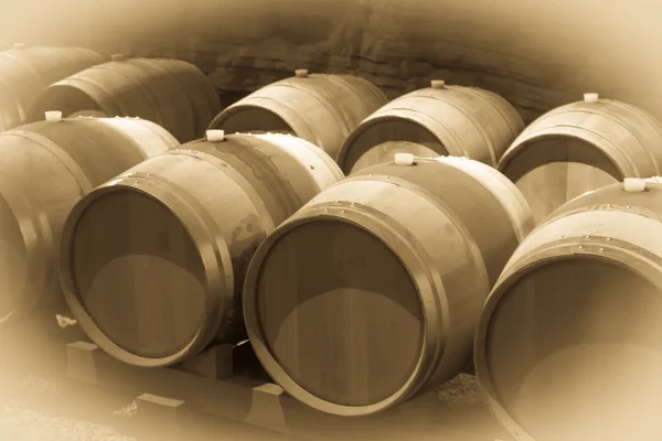 Wooden barrels    in   cellar — Stock Photo, Image