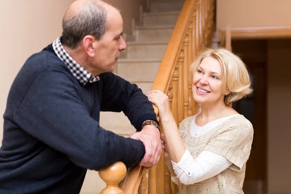 Comfortable life of elderly couple — Stock Photo, Image