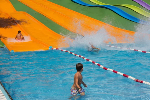 Water slides  at Illa Fantasia Barcelona  waterpark — Stock Photo, Image