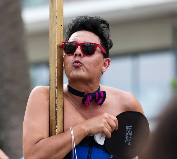 Person at f Gay pride parade in Sitges — Stock Photo, Image