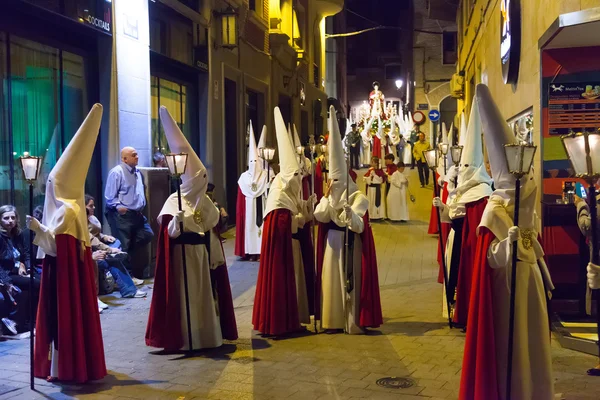 's avonds processie tijdens heilige week — Stockfoto