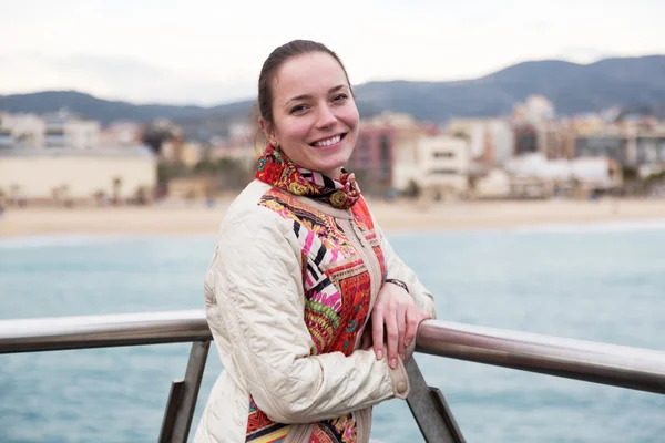 Fille en plein air et yachts — Photo