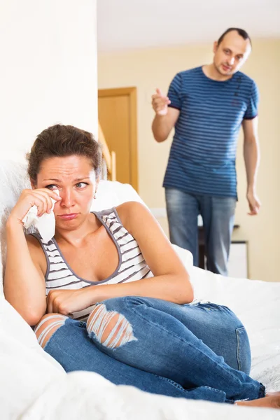 Husband trying to make up with wife — Stock Photo, Image