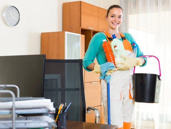 Woman cleaning at the office — Stock Photo, Image