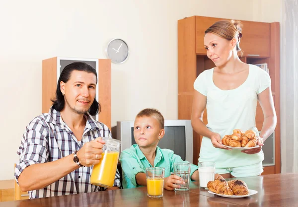 Breakfast in home interior — Stock Photo, Image