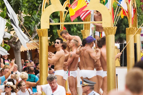 Gay pride-parade in sitges. Catalonië — Stockfoto