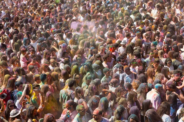 Festival de los colores Holi Barselona 'da — Stok fotoğraf