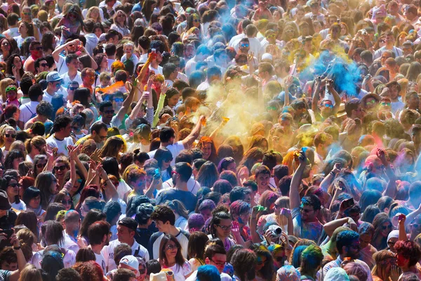 Festival de los colores Holi in Barcelona — Stock Photo, Image