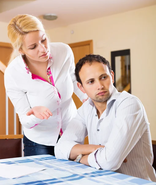 Couple quarrel  at home — Stock Photo, Image