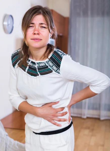 Vrouw met slechte splentis pijn — Stockfoto