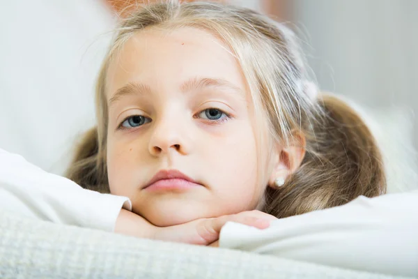 Little girl in domestic interior — Stock Photo, Image