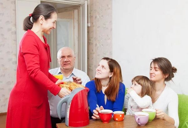 Retrato de familia feliz Imagen De Stock