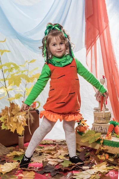 Herbststimmung bei den Kindern — Stockfoto